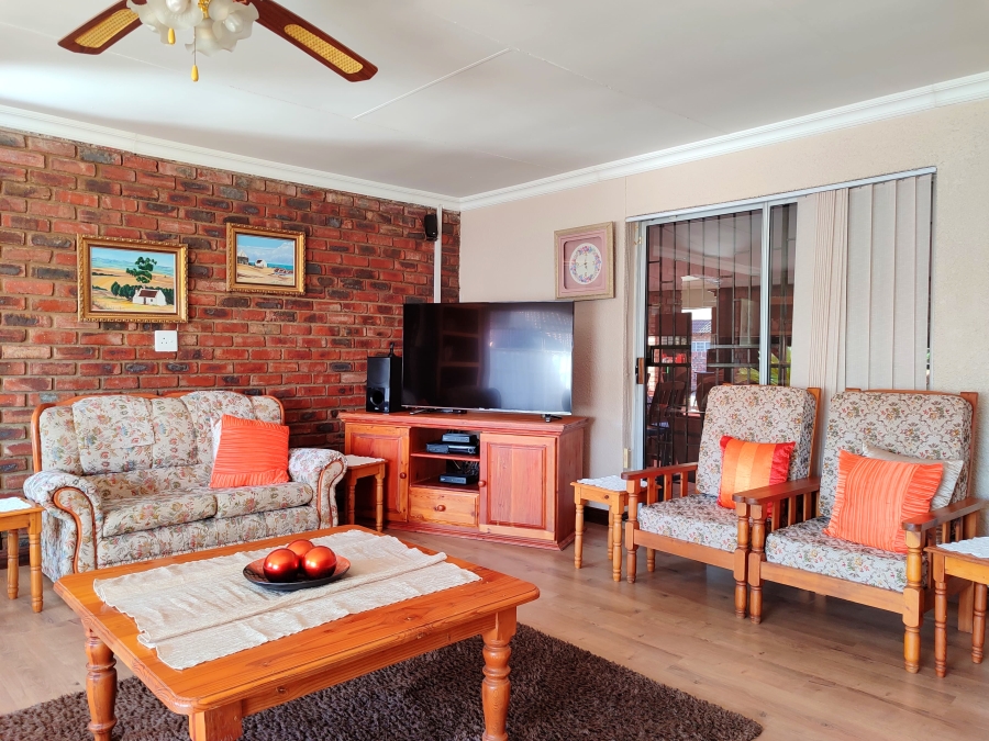 3 Bedroom Property for Sale in Vaal Park North West